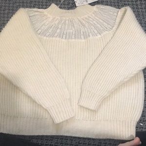 Beautiful Zara knit cable sweater with lace